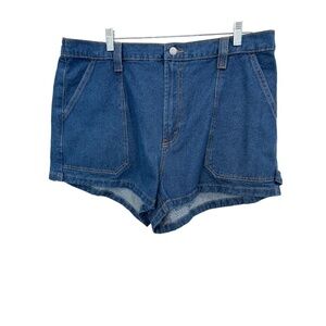Wild Fable Plus Size Super High Rise Utility Shorts Medium Wash Size 16 NWT